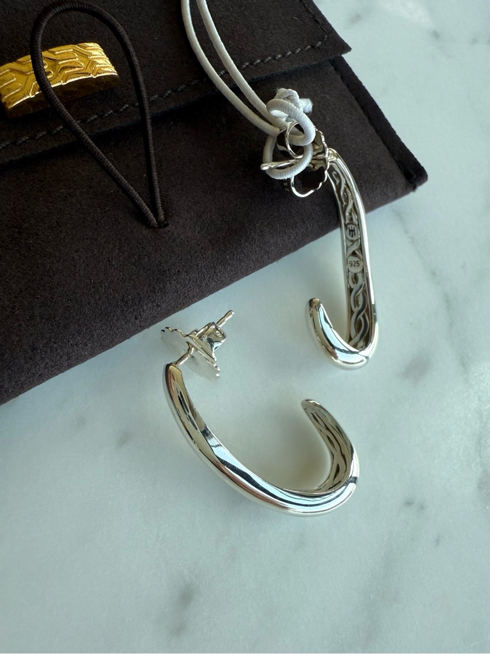 New John Hardy Surf Medium J Hoop Sterling Silver Earrings - Picture 3 of 16